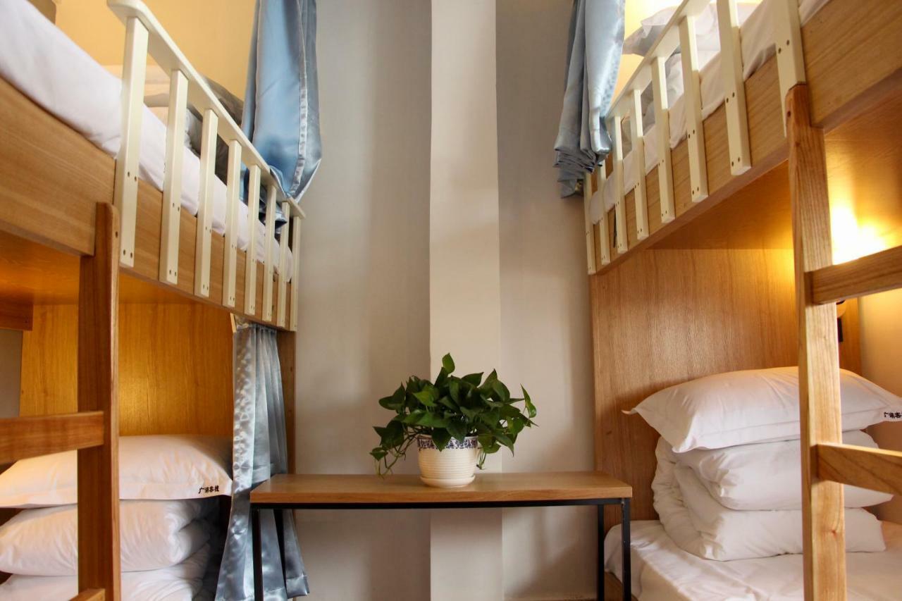 Travel Light Inn Guilin Exterior photo