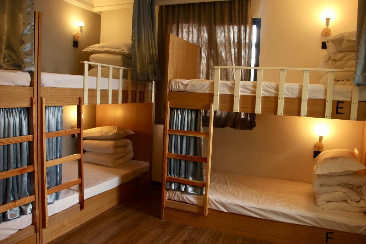Travel Light Inn Guilin Exterior photo